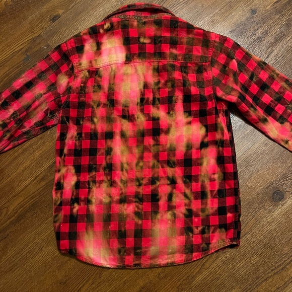 ⭐️Wonder Nation Juniors Red Black Custom Bleached Plaid Button Flannel Size XXL - Picture 5 of 8